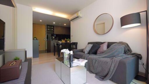 2 bed Condo in Via 49 Khlong Tan Nuea Sub District C07057