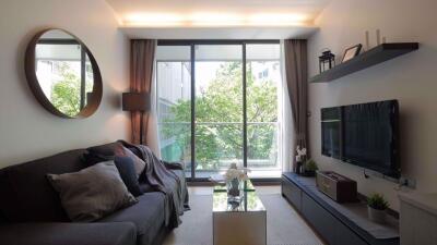 2 bed Condo in Via 49 Khlong Tan Nuea Sub District C07057