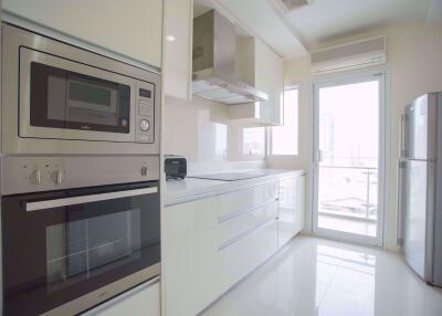 2 bed Condo in GM Serviced Apartment Khlongtoei Sub District C07036