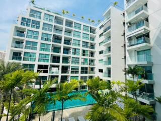 Modern Style Condo for Sale in Park Royal 3