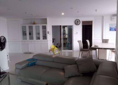 2 bed Condo in Supalai Prima Riva Chong Nonsi Sub District C07030