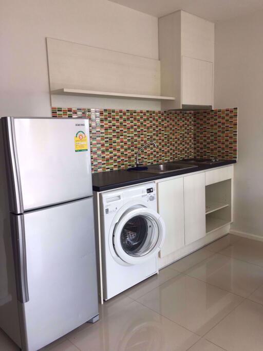 2 bed Condo in Aspire Rama 9 Bangkapi Sub District C07003