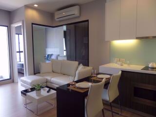 1 bed Condo in Urbano Absolute Sathon-Taksin Khlong San District C06962
