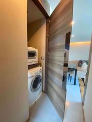 2 bed Condo in The Address Sathorn Silom Sub District C06950