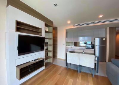 2 bed Condo in The Address Sathorn Silom Sub District C06950