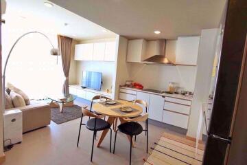 2 bed Condo in Mattani Suites Khlong Tan Nuea Sub District C06938