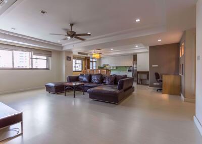 3 bed Condo in Royal Castle Khlong Tan Nuea Sub District C06901