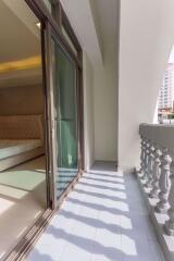 3 bed Condo in Royal Castle Khlong Tan Nuea Sub District C06899