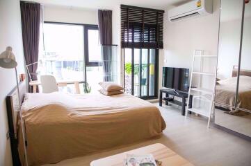 Studio bed Condo in Rhythm Sukhumvit 36-38 Phra Khanong Sub District C06869