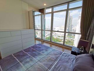 2 bed Condo in The River Khlong Ton Sai Sub District C06867