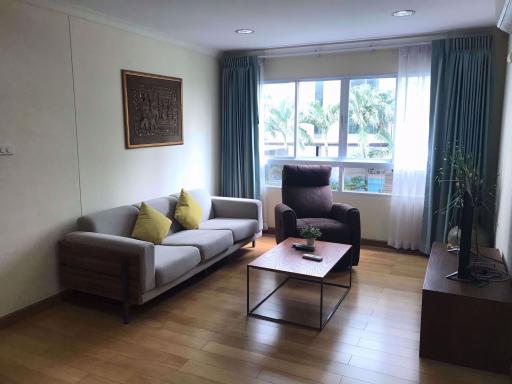 3 bed Condo in Lumpini Suite Sukhumvit 41 Khlong Tan Nuea Sub District C06861