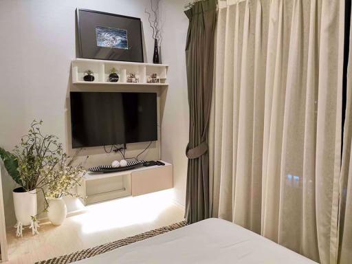 Studio bed Condo in Condolette Midst Rama 9 Huai Khwang Sub District C06853