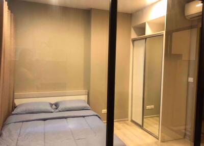 1 bed Condo in Condolette Midst Rama 9 Huai Khwang Sub District C06851