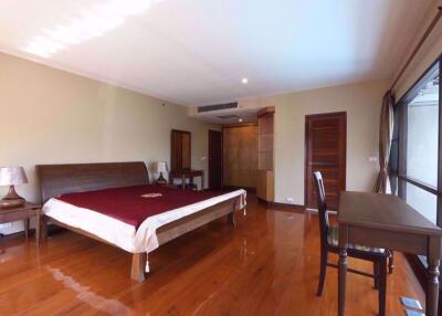 2 bed Condo in The Natural Place Suite Thungmahamek Sub District C06835