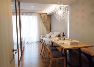 2 bed Condo in The Lumpini 24 Khlongtan Sub District C06834