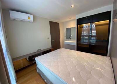 1 bed Condo in Altitude Define Bang Rak District C06831