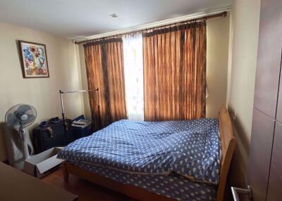 2 bed Condo in Sukhumvit City Resort Watthana District C06798