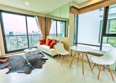 1 bed Condo in Rhythm Sukhumvit 42 Phra Khanong Sub District C06786