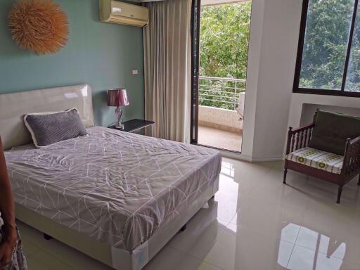 2 bed Duplex in Supalai Place Condominium Khlong Tan Nuea Sub District D05771