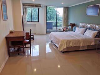 2 bed Duplex in Supalai Place Condominium Khlong Tan Nuea Sub District D05771