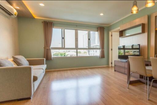 2 bed Condo in Lumpini Center Sukhumvit 77 Suanluang Sub District C06752