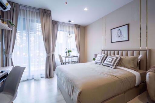 Studio bed Condo in Life One Wireless Pathum Wan District C06742