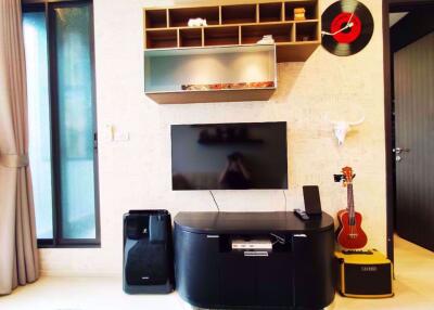 1 bed Condo in Rhythm Sukhumvit 44 Khlongtoei District C06738