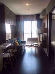 1 bed Condo in C Ekkamai Khlong Tan Nuea Sub District C06721