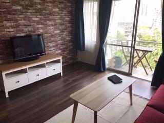 2 bed Condo in Raintree Villa Watthana District C06690