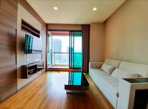 1 bed Condo in The Address Sathorn Silom Sub District C06673