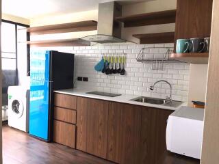 1 bed Condo in The Icon III Khlong Tan Nuea Sub District C06664