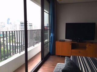 1 bed Condo in The Icon III Khlong Tan Nuea Sub District C06664