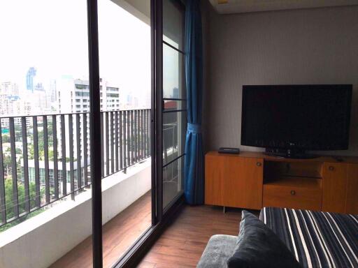 1 bed Condo in The Icon III Khlong Tan Nuea Sub District C06664