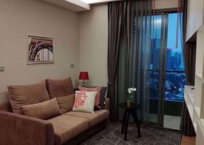 2 bed Condo in The Lumpini 24 Khlongtan Sub District C06633