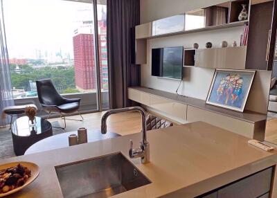 1 bed Condo in Saladaeng One Silom Sub District C06607