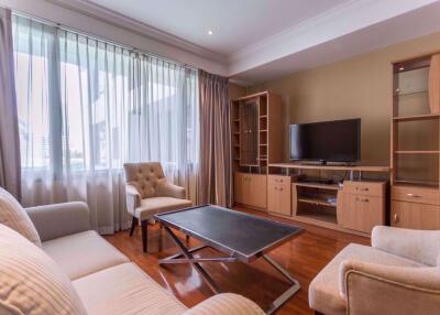 2 bed Condo in Baan Piya Sathorn Sathon District C06582