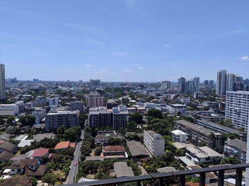 2 bed Condo in The Icon III Khlong Tan Nuea Sub District C06571