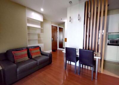 2 bed Condo in Bright Sukhumvit 24 Khlongtan Sub District C06561