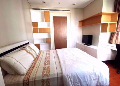 2 bed Condo in Bright Sukhumvit 24 Khlongtan Sub District C06561