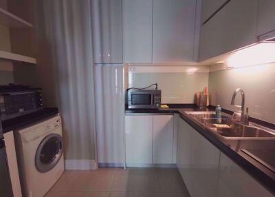 2 bed Condo in Bright Sukhumvit 24 Khlongtan Sub District C06561