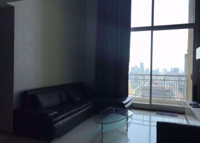 2 bed Duplex in The Empire Place Yan Nawa Sub District D05762