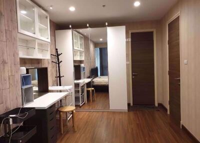 1 bed Condo in Supalai Prima Riva Chong Nonsi Sub District C06518