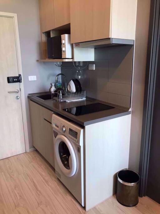 1 bed Condo in Ideo Mobi Sukhumvit Eastgate Bang Na Sub District C06496