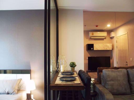 1 bed Condo in Life Asoke Huai Khwang District C06494