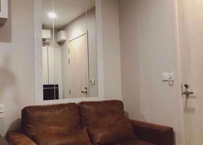 1 bed Condo in Life Asoke Huai Khwang District C06491