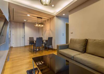 2 bed Condo in The Lumpini 24 Khlongtan Sub District C06489