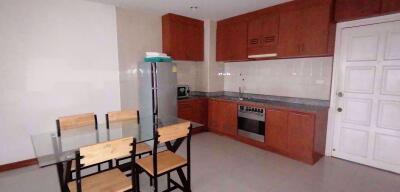 2 bed Condo in JC Tower Khlong Tan Nuea Sub District C06480