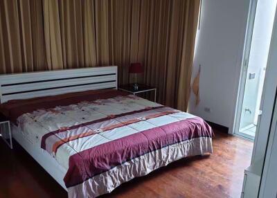 2 bed Condo in The Prime 11 Khlong Toei Nuea Sub District C06476