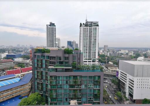 1 bed Condo in Noble Reveal Khlong Tan Nuea Sub District C06456