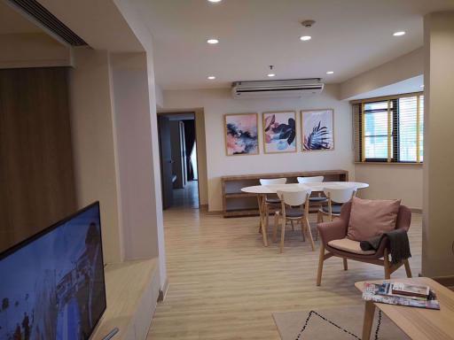 2 bed Condo in Baan Suanpetch Khlong Toei Nuea Sub District C06429